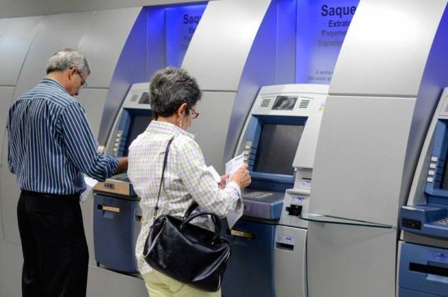 A previsão é de que o saque aniversário dê aos trabalhadores acesso a R$ 12 bilhões - Foto: Reprodução A previsão é de que o saque aniversário dê aos trabalhadores acesso a R$ 12 bilhões - Foto: Reprodução